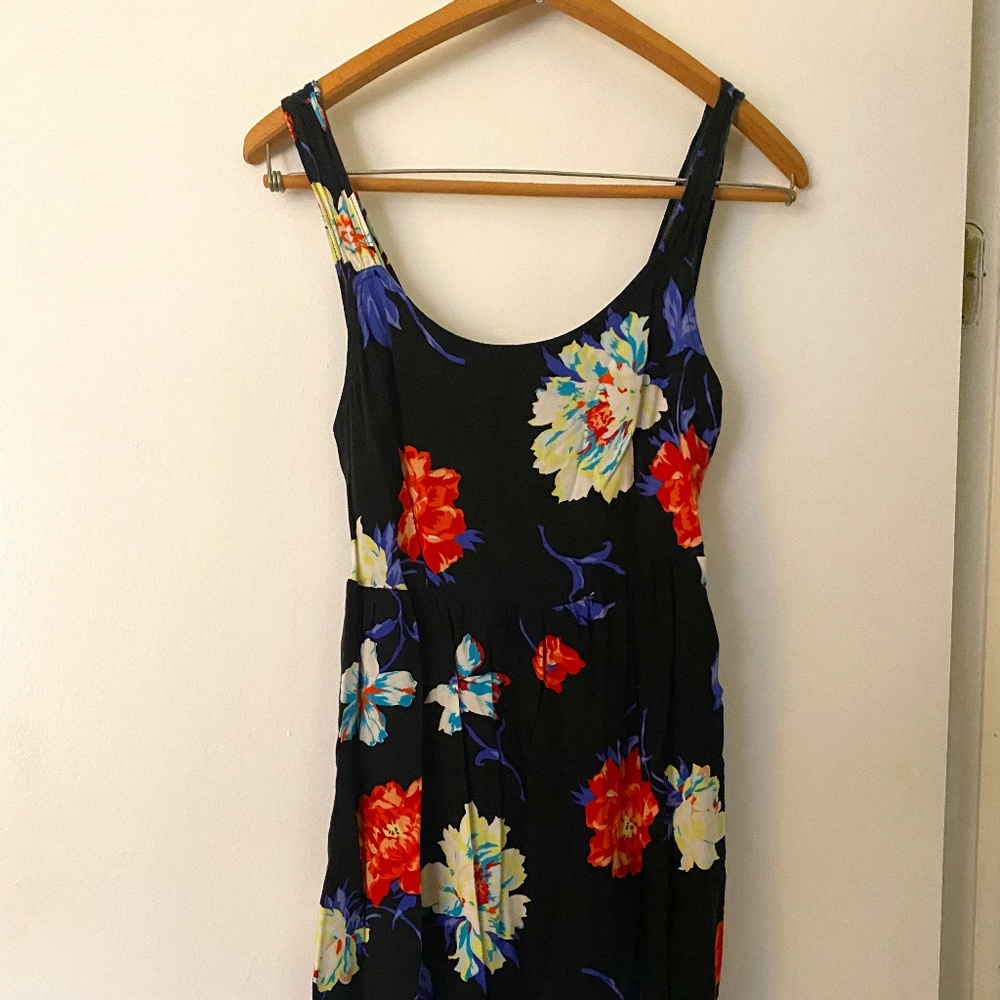 American Eagle Outfitters Sun Dress Black & Floral